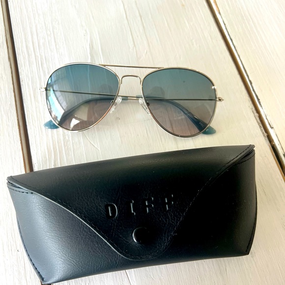 Diff aviators - Picture 1 of 2